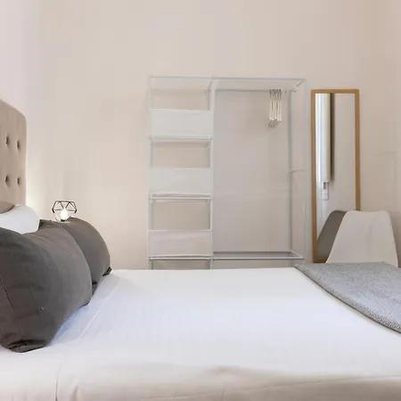 Santo Spirito Living Apartment Florence